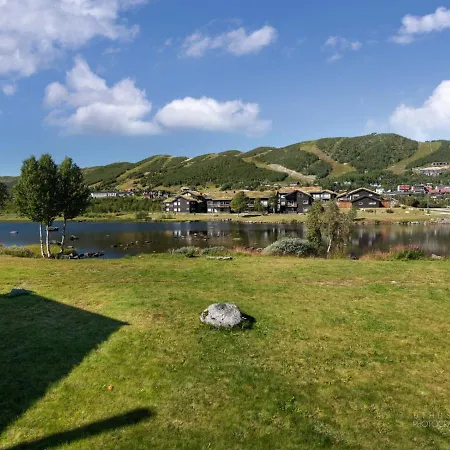 Sentral Leilighet Pa Solli Apartamento *